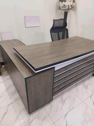 Office tables set with office chairs  almost new.