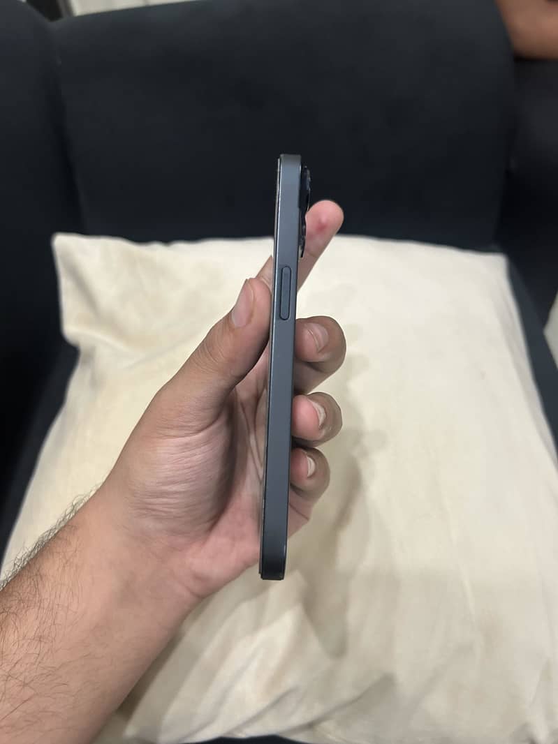 Apple iPhone 14 1