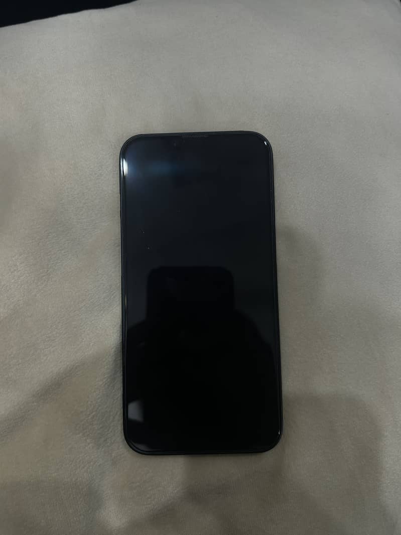 Apple iPhone 14 11