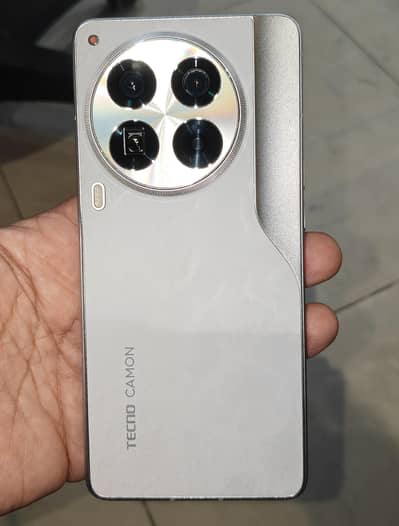 Tecno CAMON 30 Premier