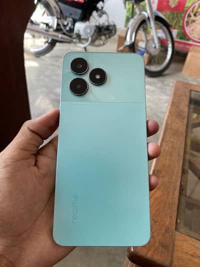 Realme C51