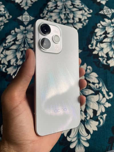 OPPO Reno 15