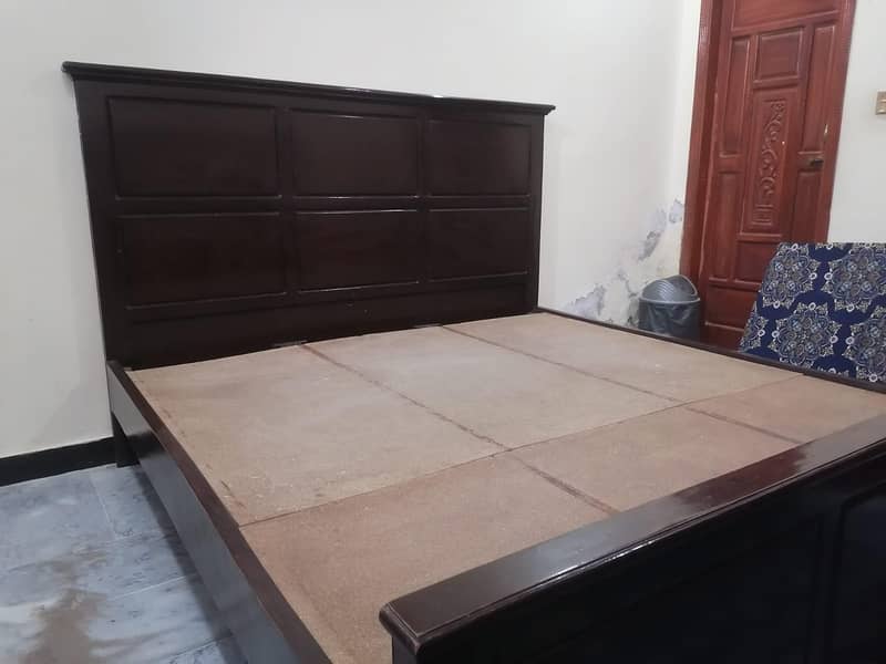 pure wood bed 0