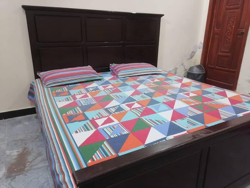 pure wood bed 1