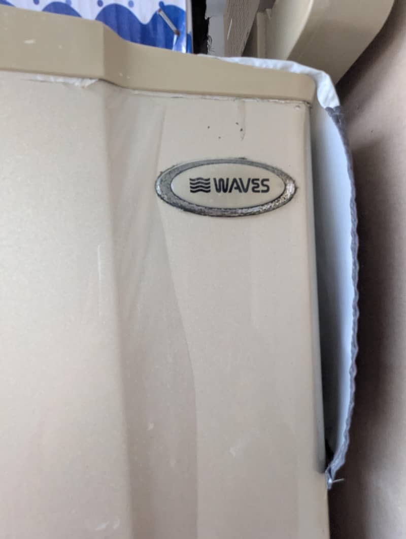 Waves refrigerator 5