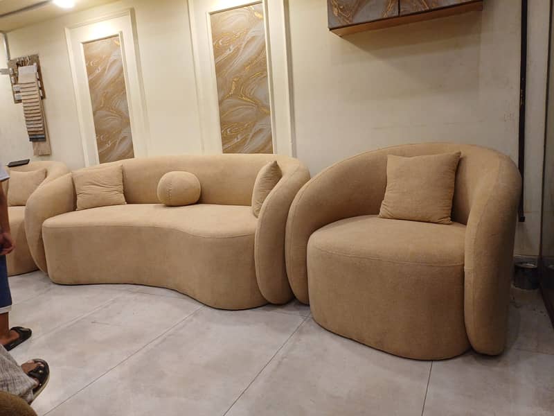 Custom Sofa Maker | High Quality & Affordable Sofas & Accent Chairs 11