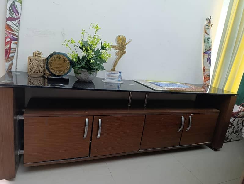 Tv Table 0