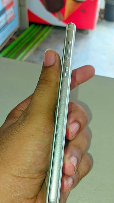 Honor 8X
