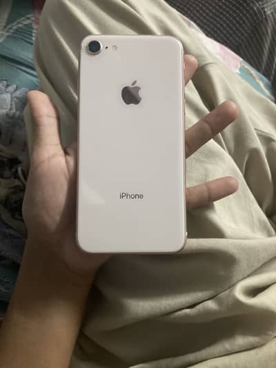 Apple iPhone 8