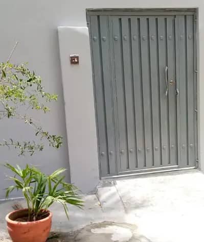 House Available for Sale. Federal 'B' Area. Block-1- 120 Sq Yards