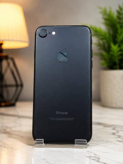 Apple iPhone 7