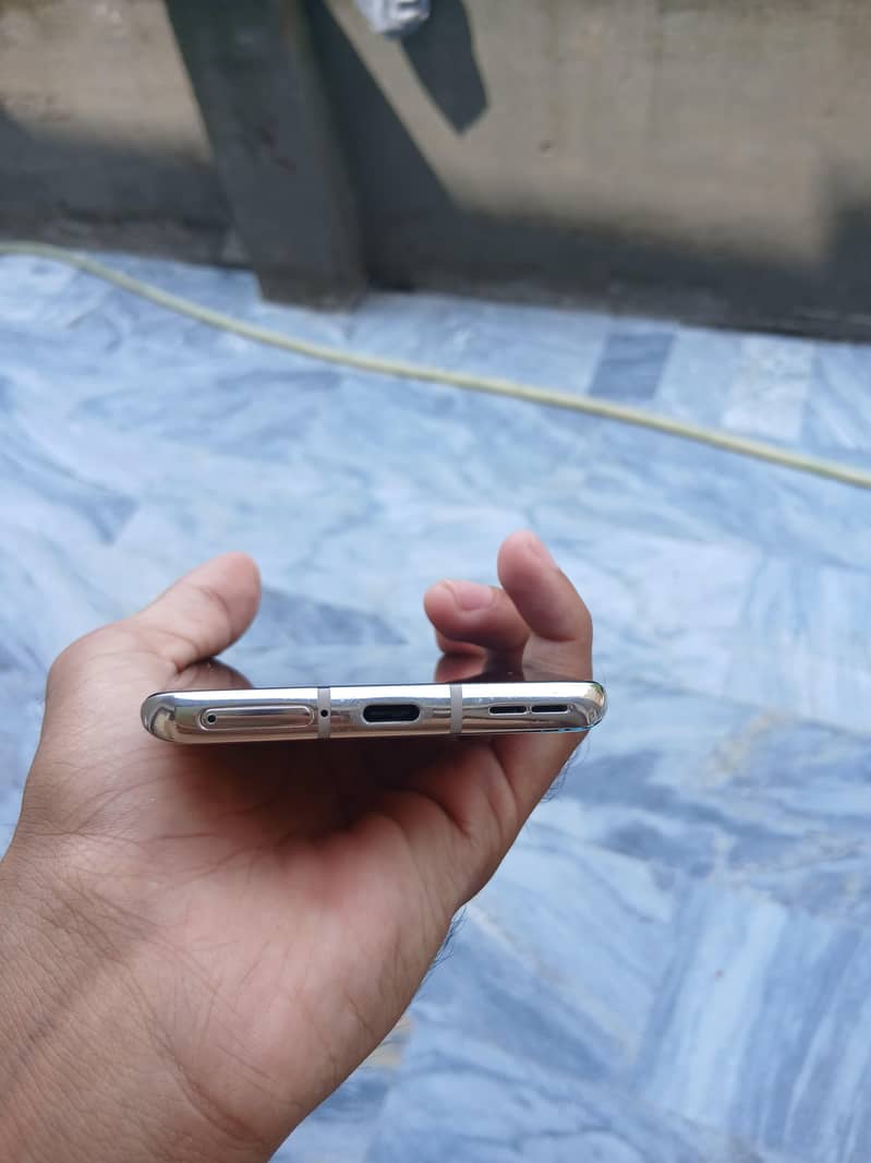 One Plus 8 1