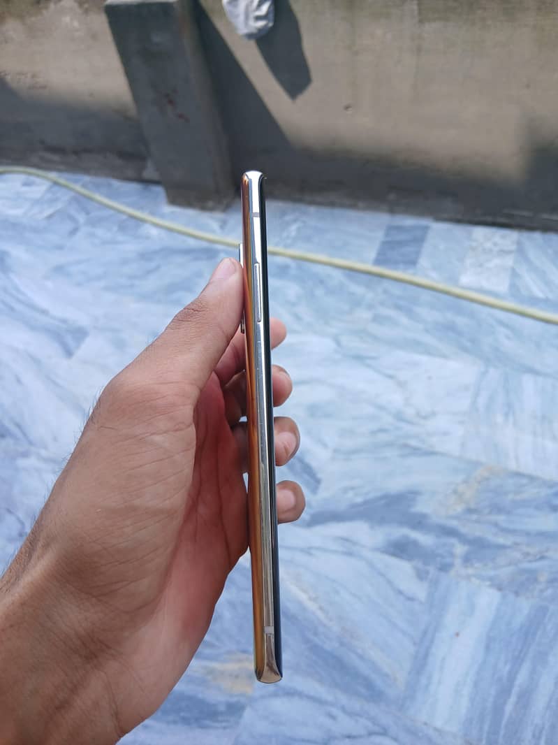 One Plus 8 4