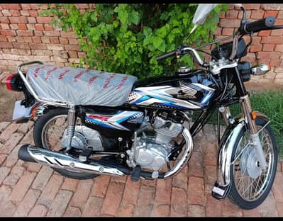 For Sale Honda125(2025)model  What up  03143165619