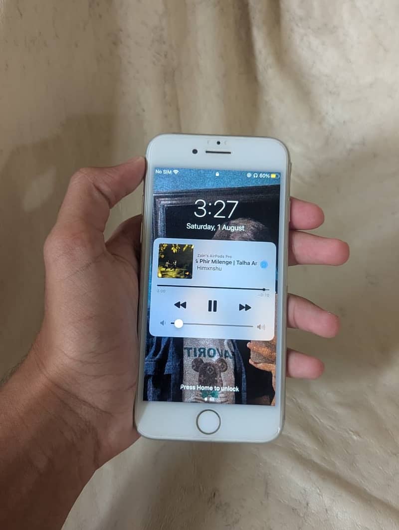 Apple iPhone 7 3