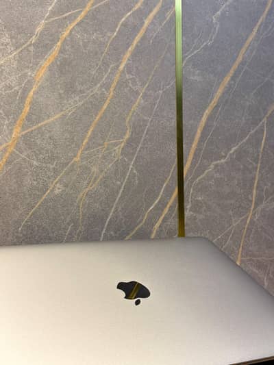 Macbook Air M1 13 inch 8/256