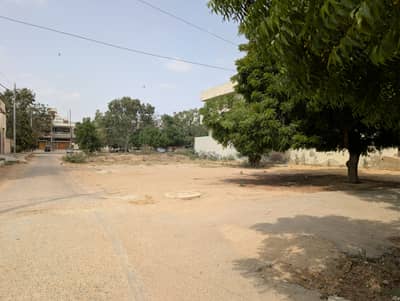 Map approved 600sqyrd corner plot for sale in sector Y on main 150ft wide road