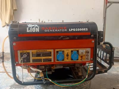 LION LPG3500E2 Petrol & Gas Generator | 3.0KW | Excellent Condition
