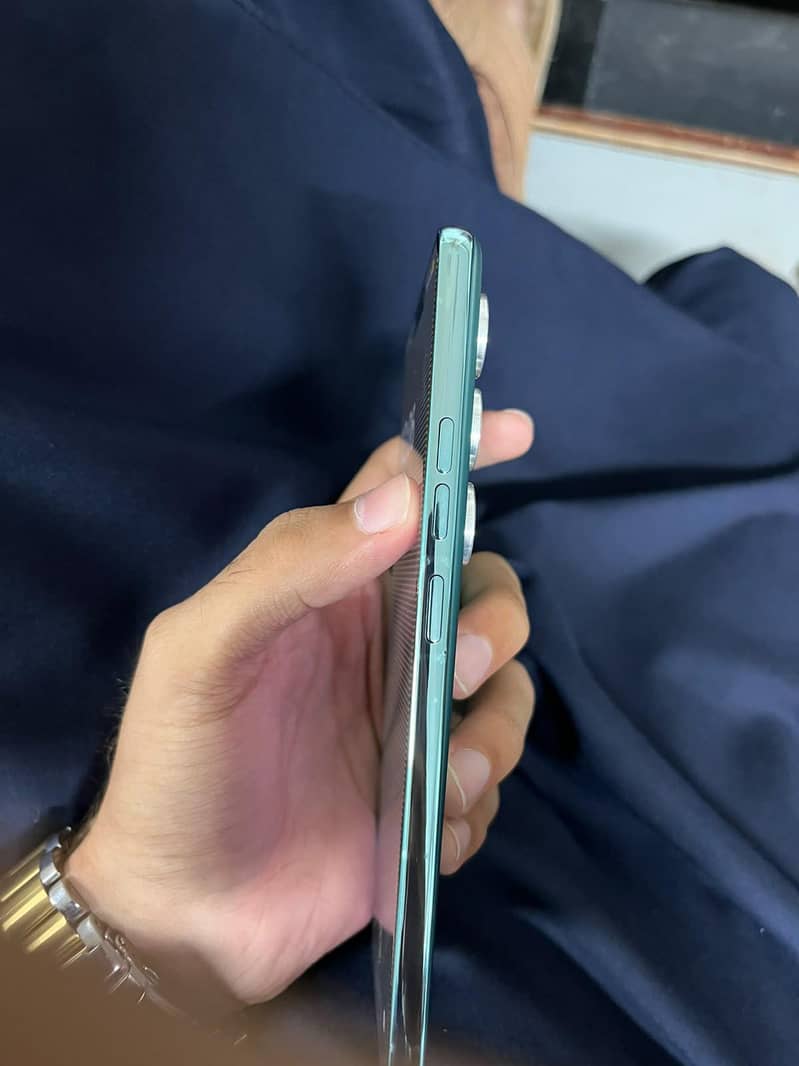 Tecno CAMON 40 4