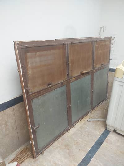 2 Iron windows with glass of sale