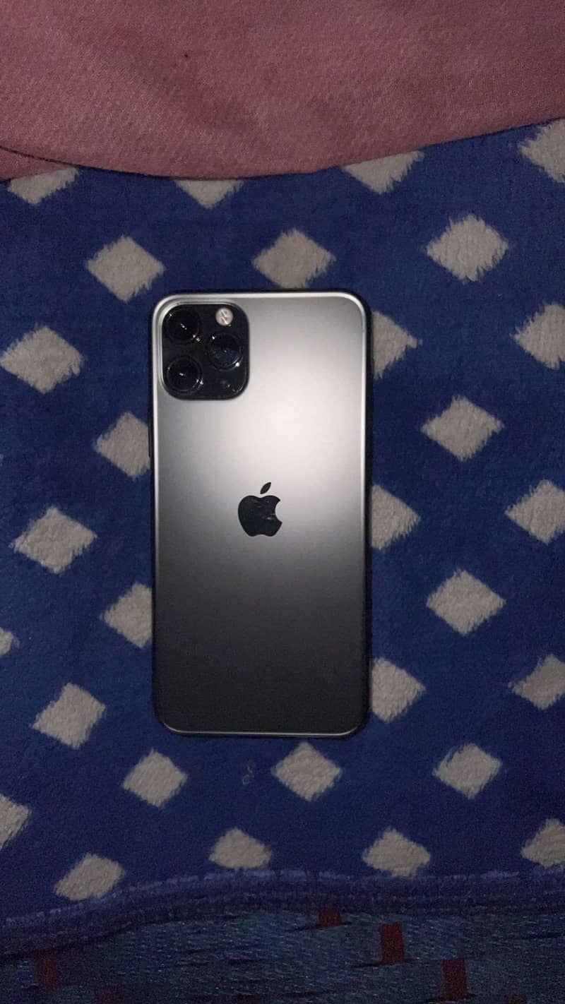 iphone 11 pro 0
