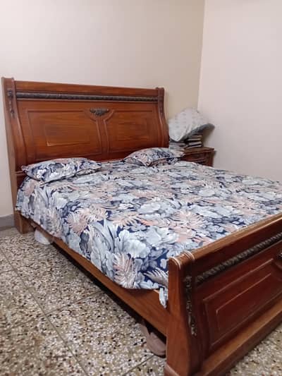 King Size Bed with 2 Matching Side Tables - Excellent Condition