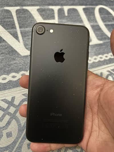 Apple iPhone 7