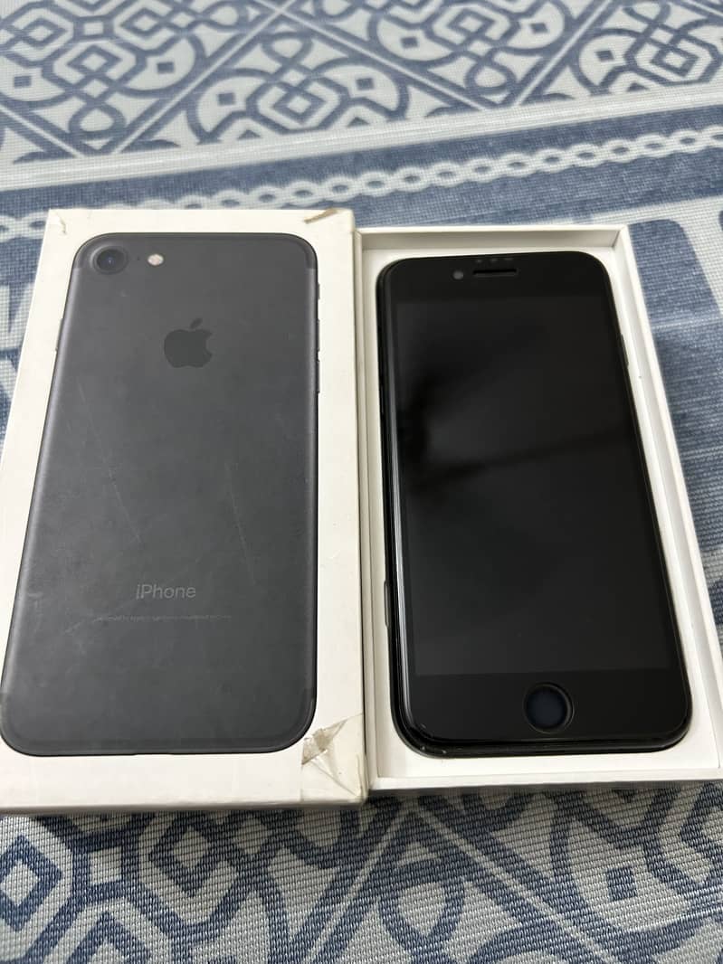 Apple iPhone 7 6