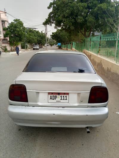 Suzuki baleno 2000 model