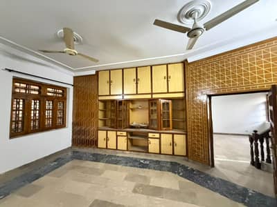 5 merla gerond porshen for rent alkterk availabl