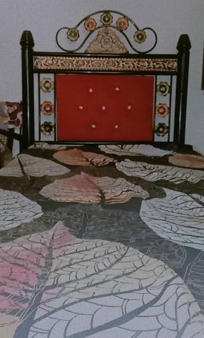 Single Bed With Foam