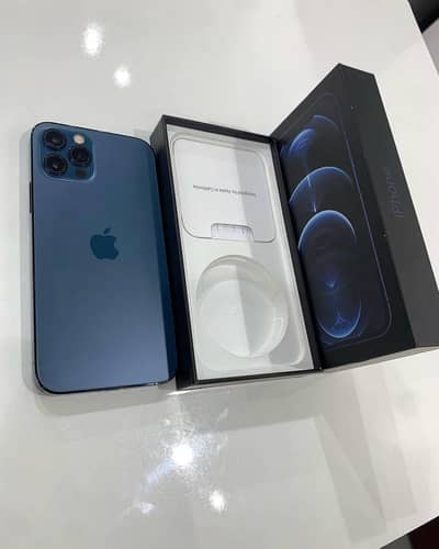 i Phone 8plus, 11,12,13,14,15 pro max on instalment Whatsap 3224144692