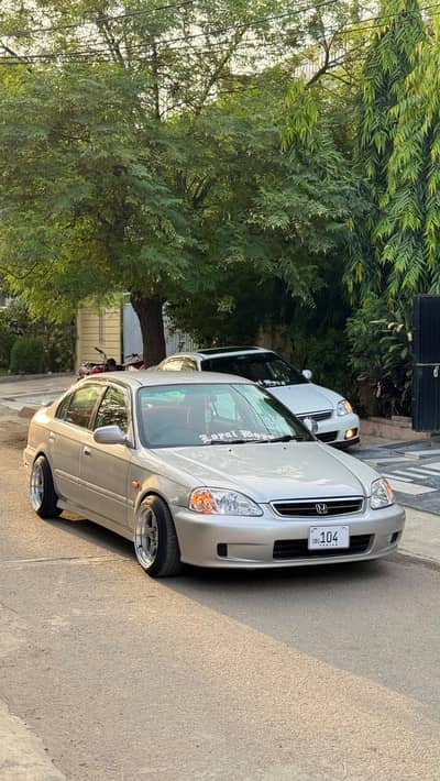 Honda Civic 1997 - D17 dual VTEC swapped