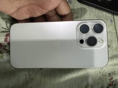 Apple iPhone 15 Pro