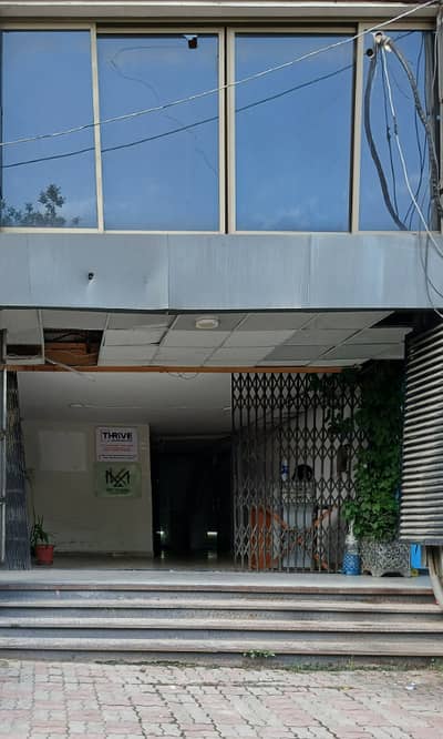 UNIT BLUE AREA FOR RENT AVAILABLE