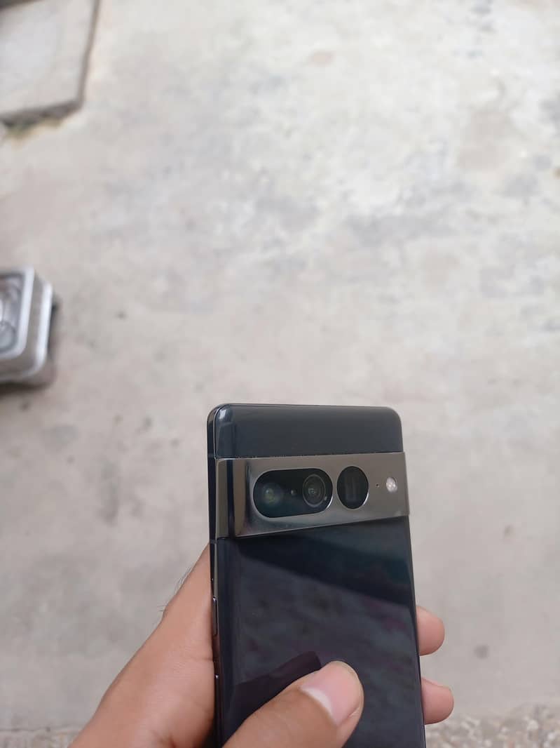 Google Pixel 7 Pro 4