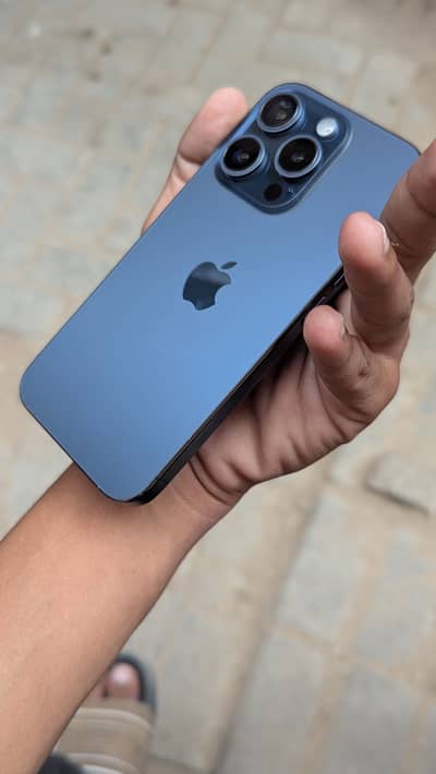 Apple iPhone 15 Pro