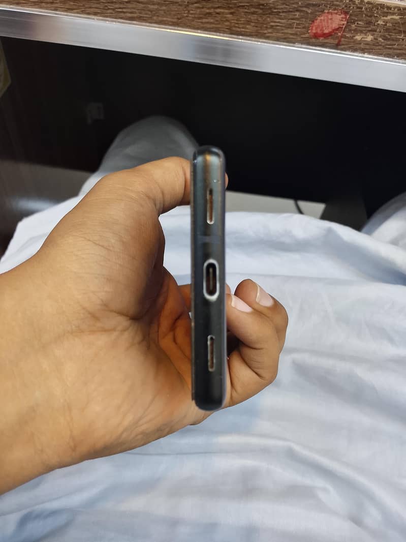 Google Pixel 6a 4
