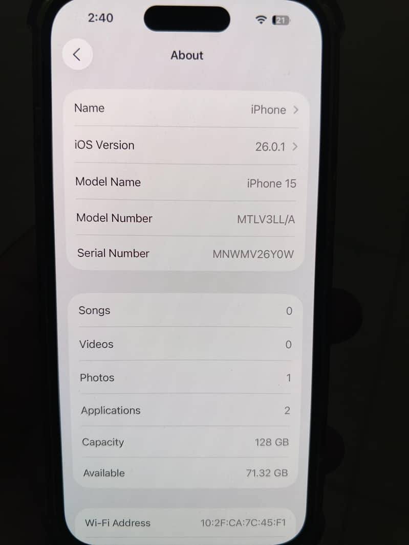 Apple iPhone 15 4