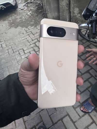 Google Pixel 8