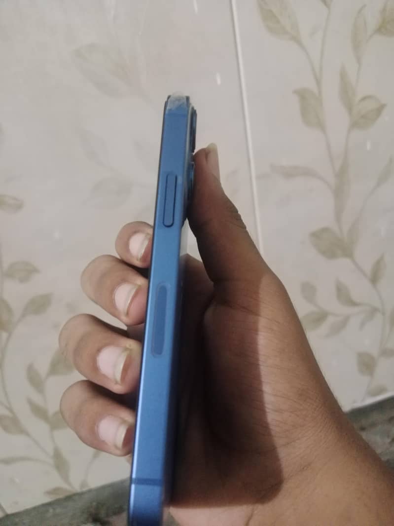 Apple iPhone 13 mini 2