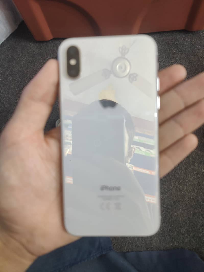 Apple iPhone X 1