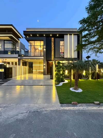 1 Kanal Brand New Luxury Furnished House for Rent in a Prime Location of Bahria Town, Lahore.