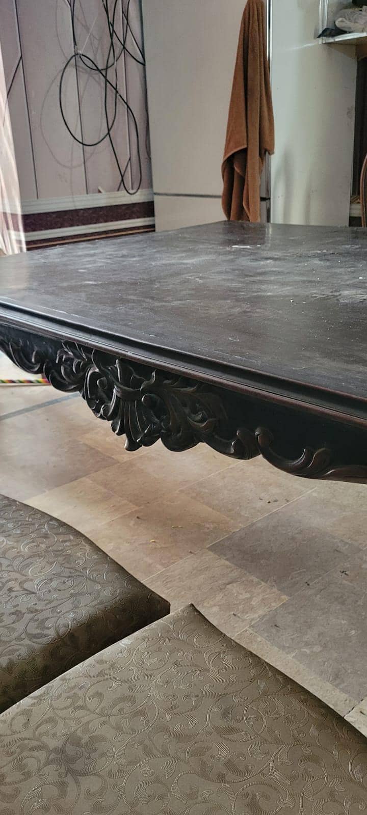 dining table 0