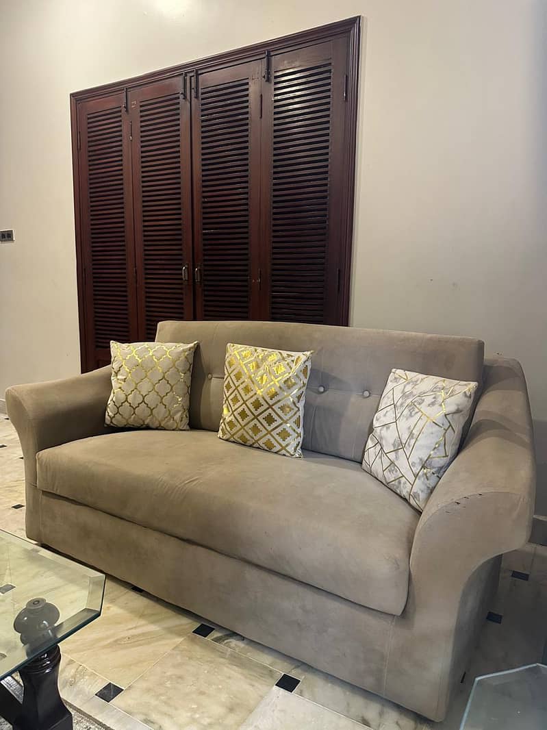 5 seater Sofa set 1