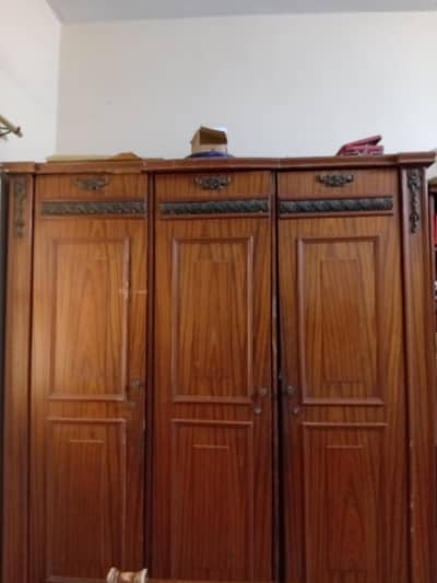 Spacious 3-Door Wardrobe / Almirah - Heavy Duty & Clean