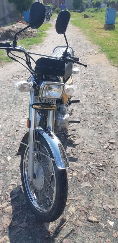 Honda CG 125 Gold Edition 2025| Like New Condition | Urgant Sale
