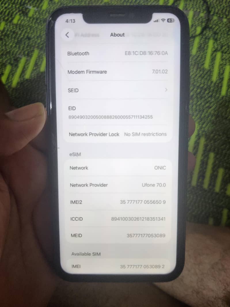 Apple iPhone 11 4