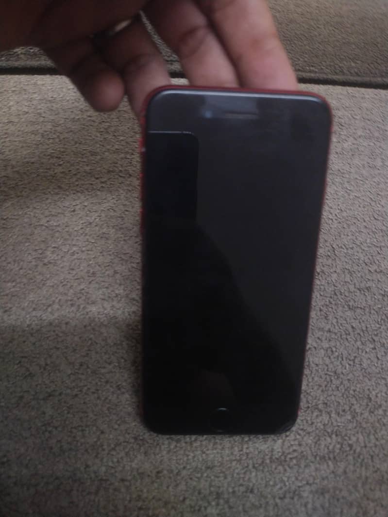 Apple iPhone 8 1