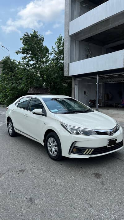 Toyota Corolla GLI 2018 Automatic Islamabad Registered